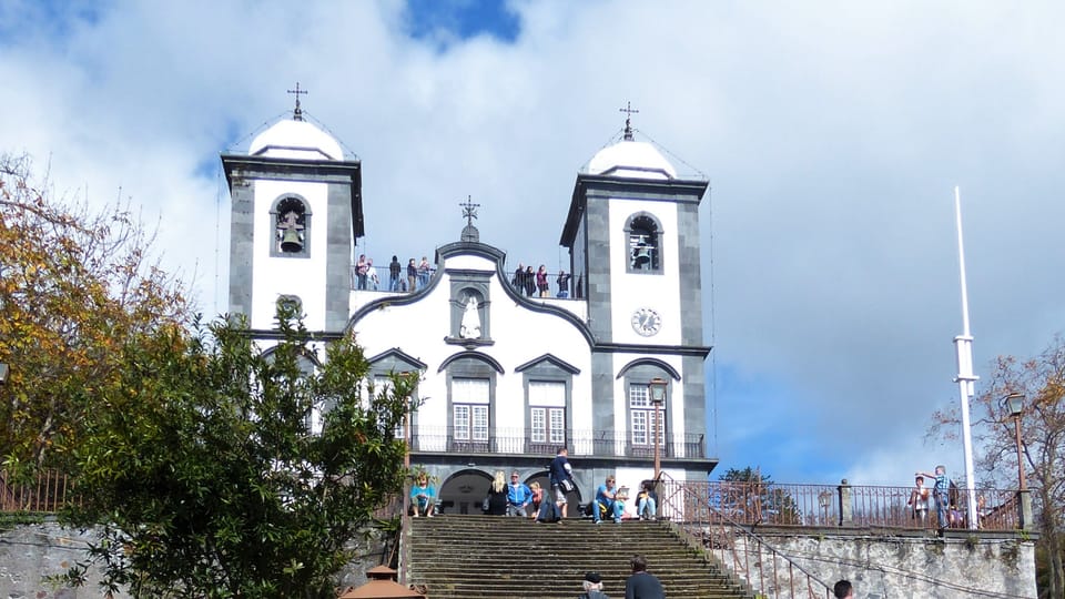 Poutní kostel Nanebevzetí Panny Marie v Monte  (Nossa Senhora do Monte) na Madeiře,  místo posledního odpočinku císaře Karla | Foto: Petr Lukeš