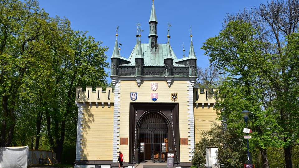 Zrcadlové bludiště Zrcadlové bludiště