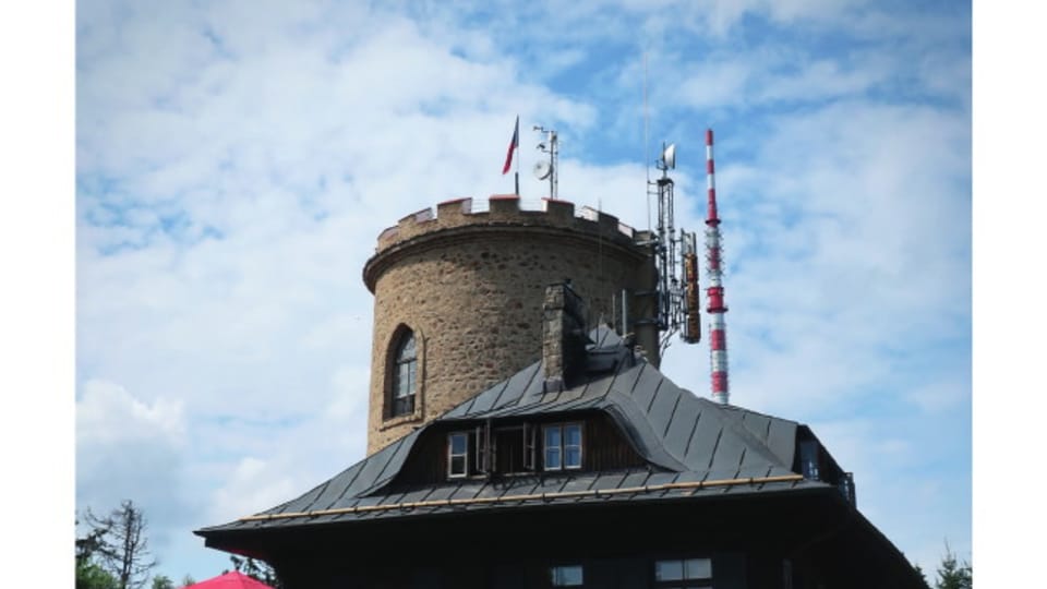 Rozhledna Kleť v Blanském lese – nejstarší kamenná rozhledna v Česku (postavena 1825) | Foto: Štěpánka Budková, Radio Prague International Rozhledna Kleť v Blanském lese – nejstarší kamenná rozhledna v Česku (postavena 1825) | Foto: Štěpánka Budková, Radio Prague International