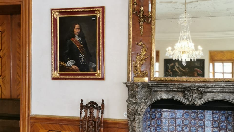 Na jednom z portrétů je velkopřevor Rudolf Colloredo-Wallsee, obránce Prahy před útokem Švédů v roce 1648 | Foto: Petr Lukeš, Radio Prague International Na jednom z portrétů je velkopřevor Rudolf Colloredo-Wallsee, obránce Prahy před útokem Švédů v roce 1648 | Foto: Petr Lukeš, Radio Prague International