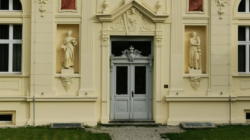 Při rekonstrukci budovy Bílinské kyselky byla obnovena i bohatá výzdoba | Foto: Petr Lukeš Při rekonstrukci budovy Bílinské kyselky byla obnovena i bohatá výzdoba | Foto: Petr Lukeš