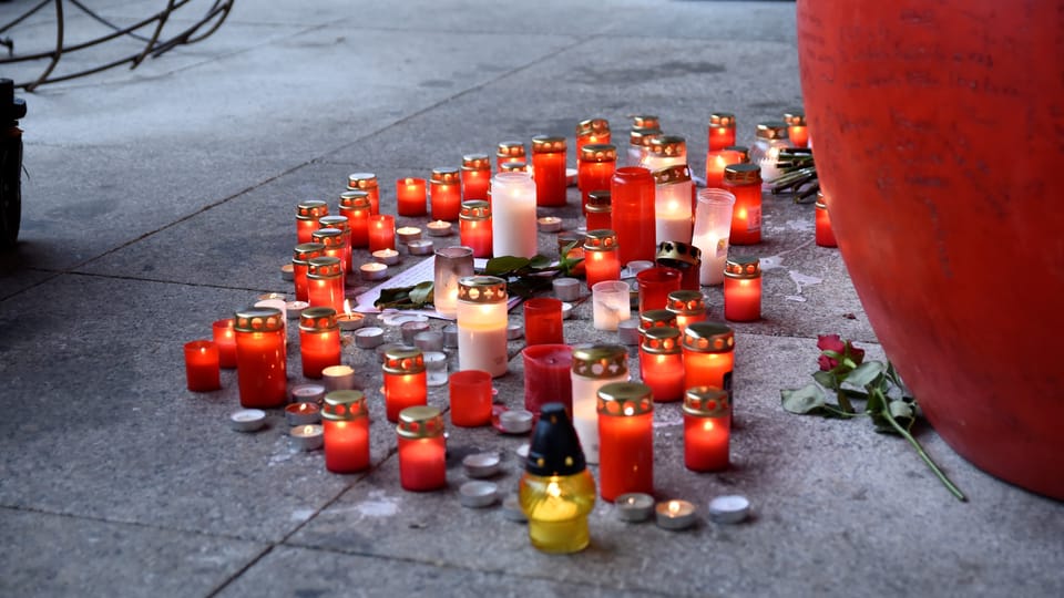 17. listopad na Národní třídě. Srdce pro Václava Havla | Foto: Barbora Navrátilová, Radio Prague International 17. listopad na Národní třídě. Srdce pro Václava Havla | Foto: Barbora Navrátilová, Radio Prague International