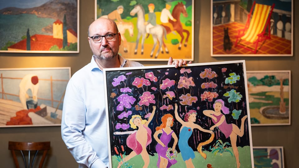 Tomáš Hejtmánek s obrazem, který Josef Kotrba namaloval ve svých 83 letech | Foto: René Volfík, Arthouse Hejtmánek Tomáš Hejtmánek s obrazem, který Josef Kotrba namaloval ve svých 83 letech | Foto: René Volfík, Arthouse Hejtmánek