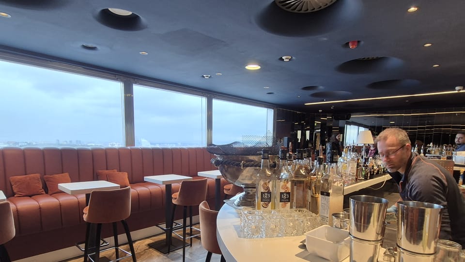 Bistro 66 je připravené na první ranní hosty | Foto: Petr Lukeš,  Radio Prague International