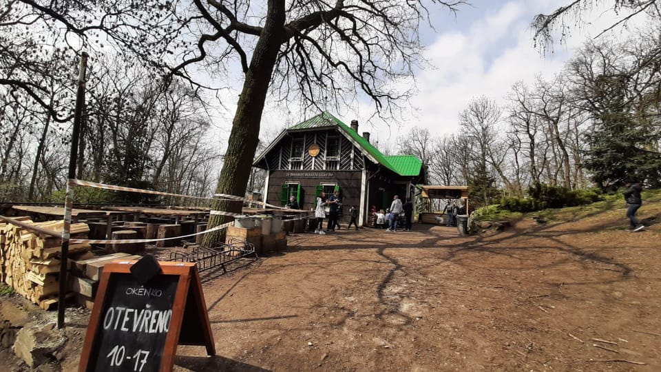 Restaurace na vrchu Říp | Foto: Lenka Žižková, Radio Prague International Restaurace na vrchu Říp | Foto: Lenka Žižková, Radio Prague International