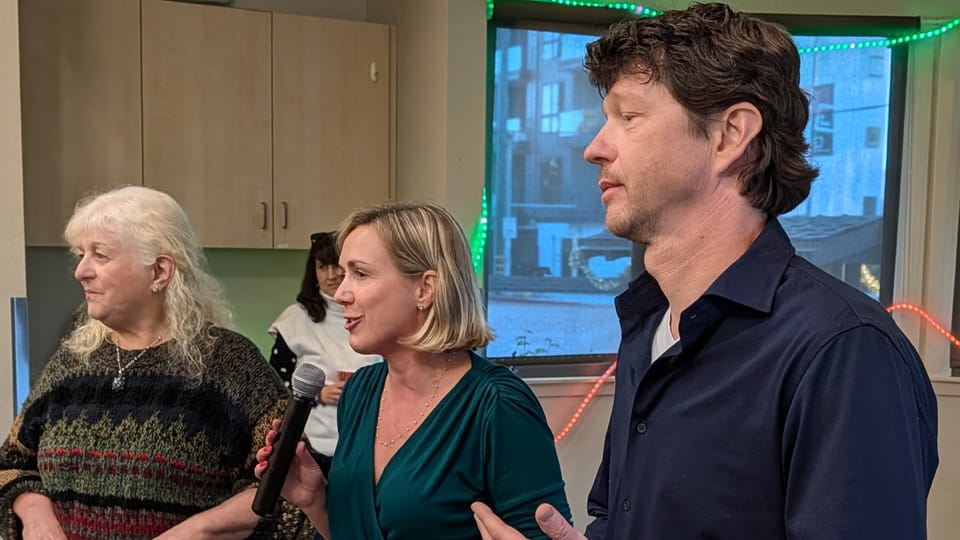 zleva: Jaroslava Vošmiková, Petra Richey a Arnošt Kareš | Foto: Ája Bufka, Radio Prague International zleva: Jaroslava Vošmiková, Petra Richey a Arnošt Kareš | Foto: Ája Bufka, Radio Prague International