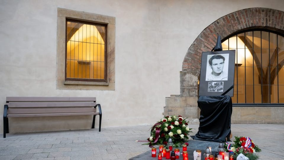 Pieta k výročí upálení Jana Palacha | Foto: Zuzana Jarolímková, iROZHLAS.cz Pieta k výročí upálení Jana Palacha | Foto: Zuzana Jarolímková, iROZHLAS.cz
