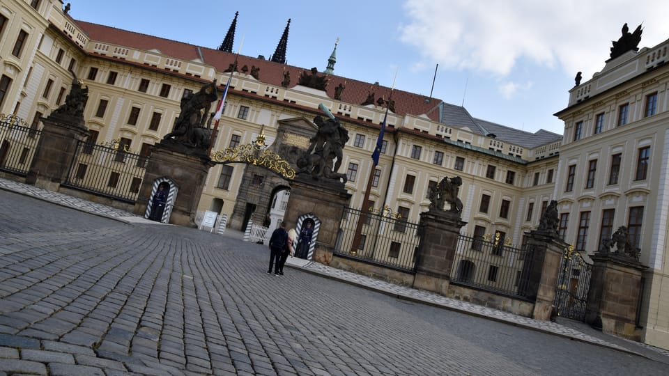 Pražský hrad z pohledu od Hradčanského náměstí, foto: Barbora Němcová Pražský hrad z pohledu od Hradčanského náměstí, foto: Barbora Němcová