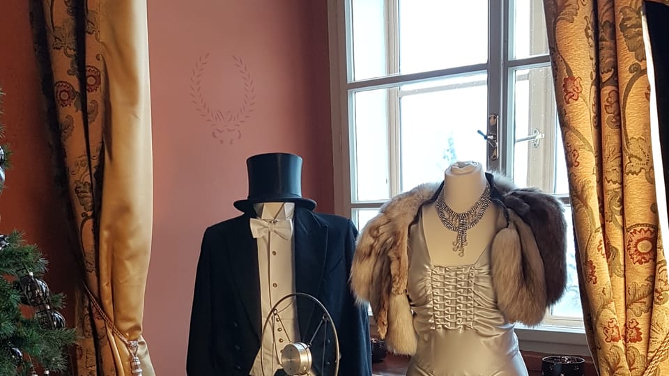Kostýmy z filmu Kristián, které na sobě nosili Oldřich Nový a Adina Mandlová | Foto: Zdeňka Kuchyňová, Radio Prague International Kostýmy z filmu Kristián, které na sobě nosili Oldřich Nový a Adina Mandlová | Foto: Zdeňka Kuchyňová, Radio Prague International