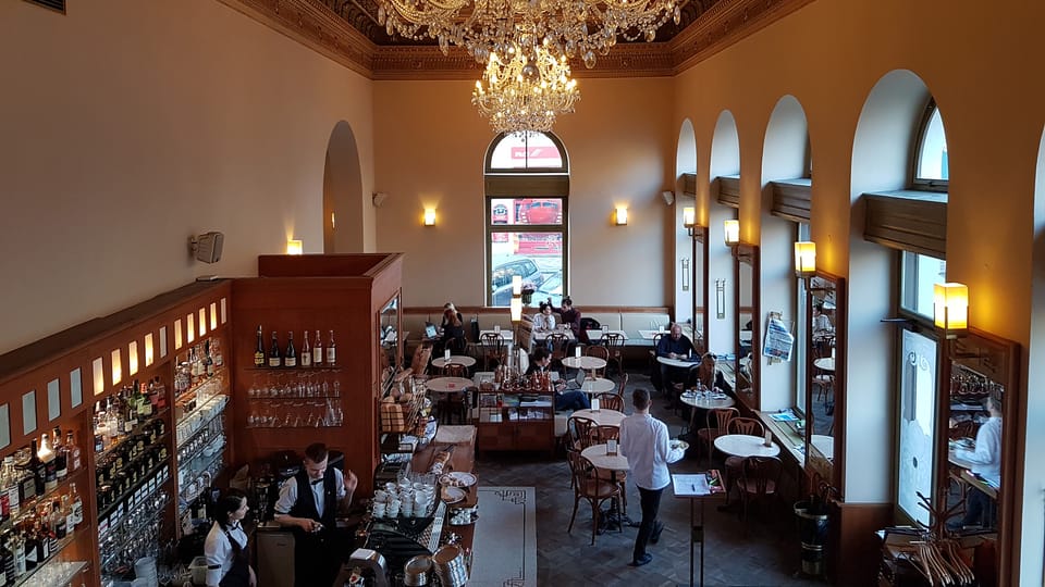 Café Savoy, foto: Ondřej Tomšů Café Savoy, foto: Ondřej Tomšů