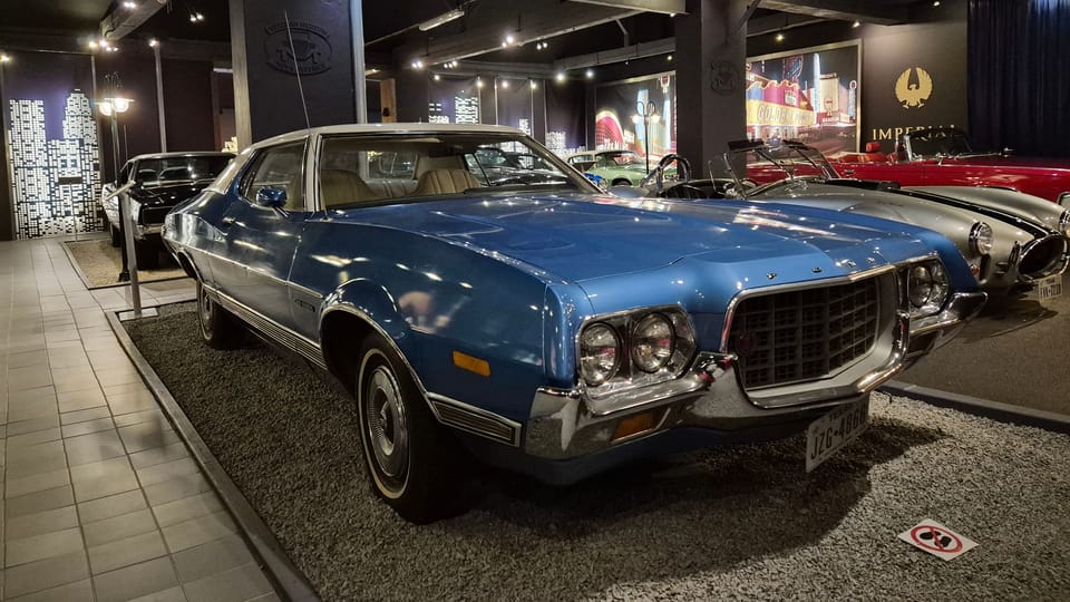 Slavný model z počátku sedmdesátých let Ford Gran Torino | Foto: Petr Lukeš,  Radio Prague International
