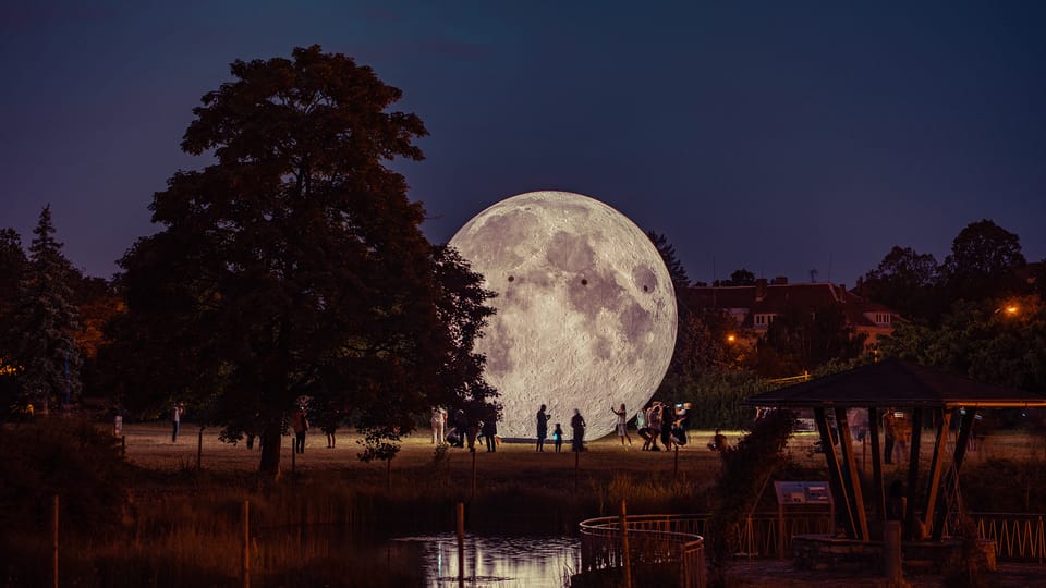 Model Měsíce - Lunalón | Foto: Michal Bernátek, Hvězdárna a planetárium Brno Model Měsíce - Lunalón | Foto: Michal Bernátek, Hvězdárna a planetárium Brno
