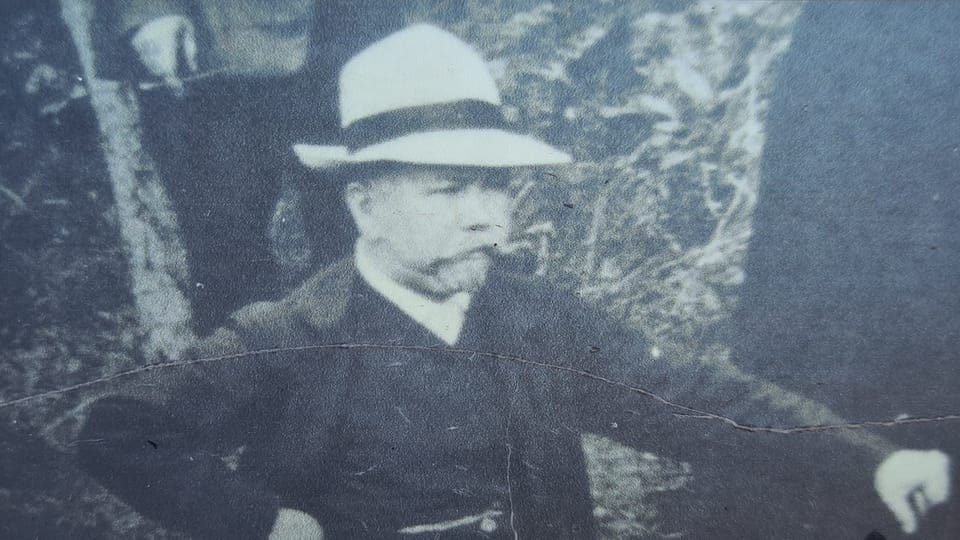 Eduard Štorch | Foto: Klára Stejskalová, repro Naučná tabule Dolní Chabry Eduard Štorch | Foto: Klára Stejskalová, repro Naučná tabule Dolní Chabry