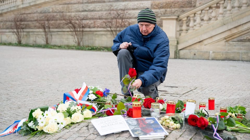 Pieta k výročí upálení Jana Palacha | Foto: Zuzana Jarolímková, iROZHLAS.cz Pieta k výročí upálení Jana Palacha | Foto: Zuzana Jarolímková, iROZHLAS.cz