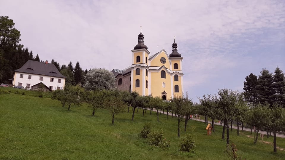 Kostel v Neratově, foto: Lenka Žižková Kostel v Neratově, foto: Lenka Žižková