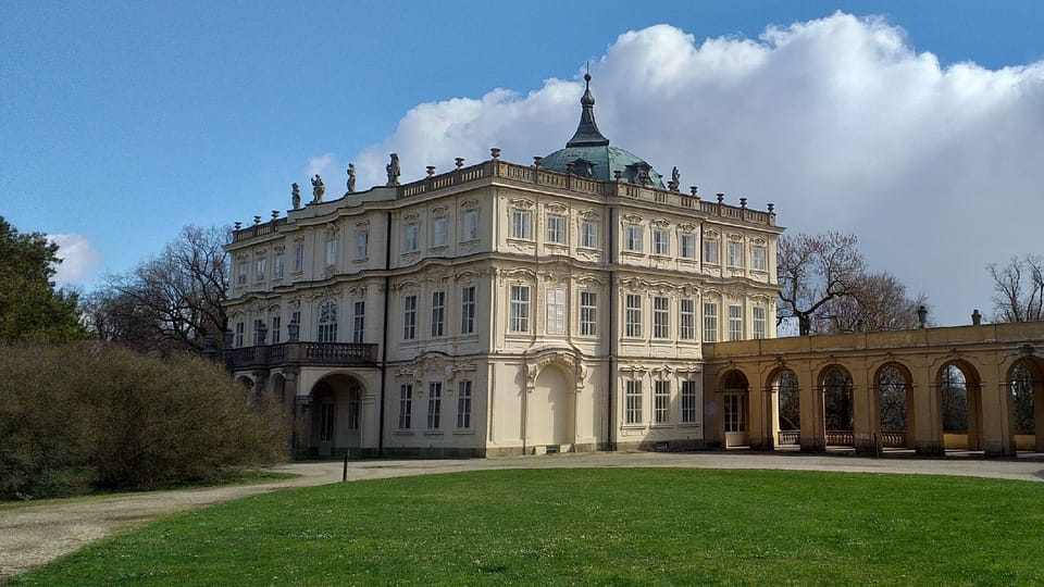 Zámek Ploskovice | Foto: Stanislava Brádlová, Český rozhlas Zámek Ploskovice | Foto: Stanislava Brádlová, Český rozhlas