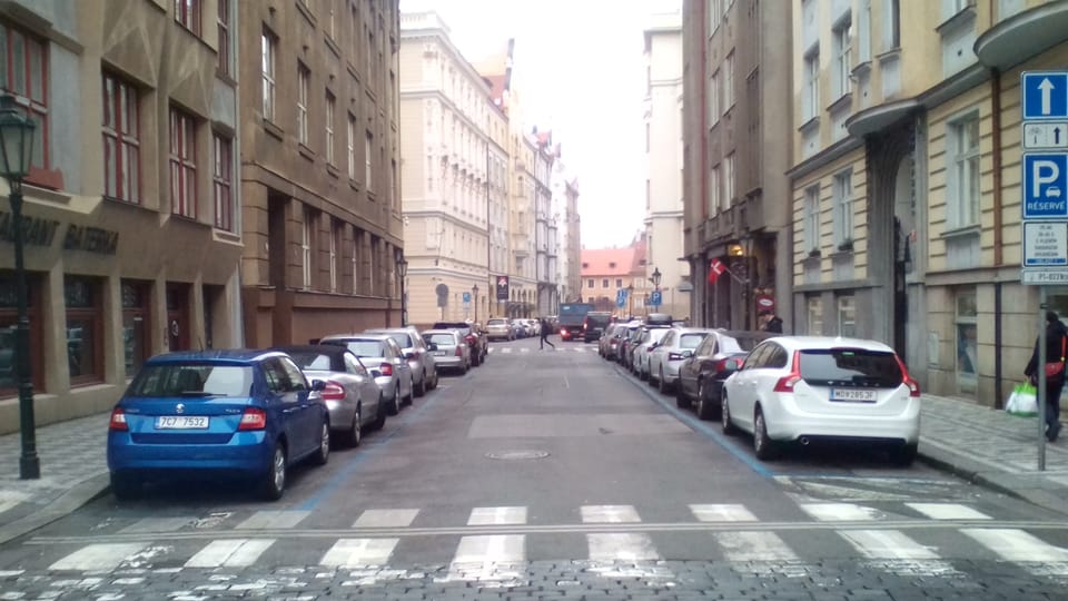 Bílkova ulice, kde Kafka začal psát Proces, foto: František Korbel, Wikimedia Commons, CC BY-SA 4.0 Bílkova ulice, kde Kafka začal psát Proces, foto: František Korbel, Wikimedia Commons, CC BY-SA 4.0