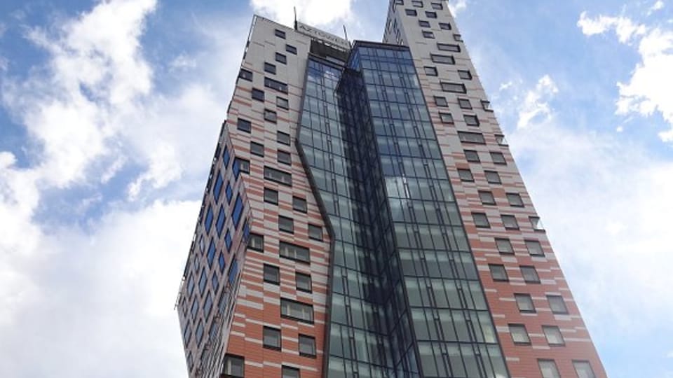 AZ Tower | Foto: Vldx, Wikimedia Commons, CC BY-SA 3.0 AZ Tower | Foto: Vldx, Wikimedia Commons, CC BY-SA 3.0