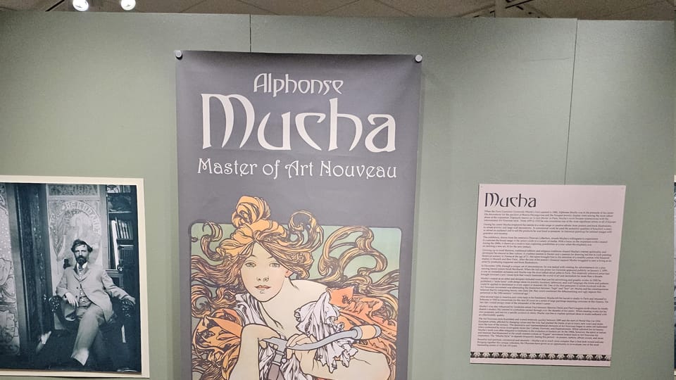 Vrcholem jubilejního roku je Výstava Alfonse Muchy | Foto: Klára Stejskalová, Radio Prague International Vrcholem jubilejního roku je Výstava Alfonse Muchy | Foto: Klára Stejskalová, Radio Prague International