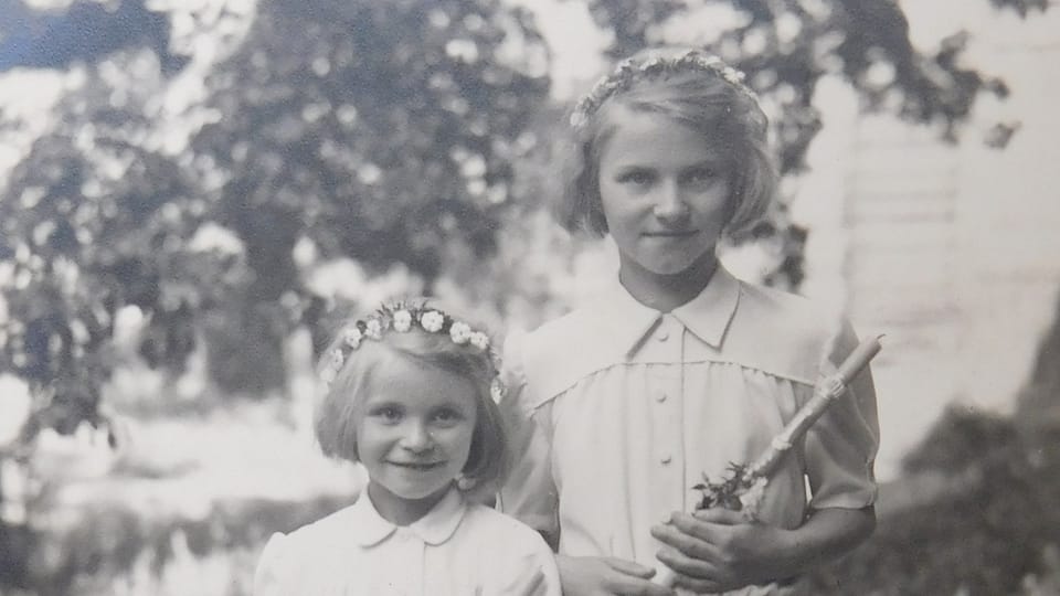 Dvě ze zachráněných dětí z oblasti Dukelského průsmyku, foto: archiv Post Bellum Dvě ze zachráněných dětí z oblasti Dukelského průsmyku, foto: archiv Post Bellum