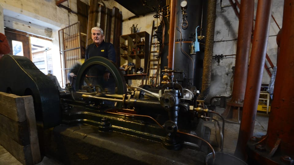 Ve vodárně na nádraží Ústí nad Labem – Střekov občas ožívá středobod malé expozice, když pánové z místního spolku roztopí kotel parního čerpadla. | Foto: Břetislav Tureček, Radio Prague International Ve vodárně na nádraží Ústí nad Labem – Střekov občas ožívá středobod malé expozice, když pánové z místního spolku roztopí kotel parního čerpadla. | Foto: Břetislav Tureček, Radio Prague International