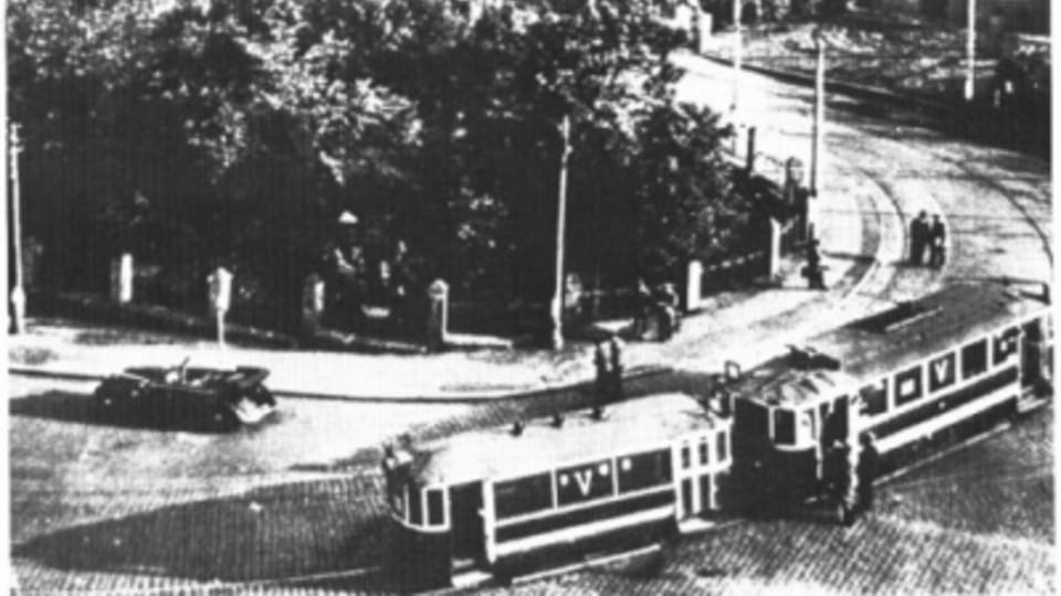 Místo atentátu v roce 1942 ... Místo atentátu v roce 1942 ...