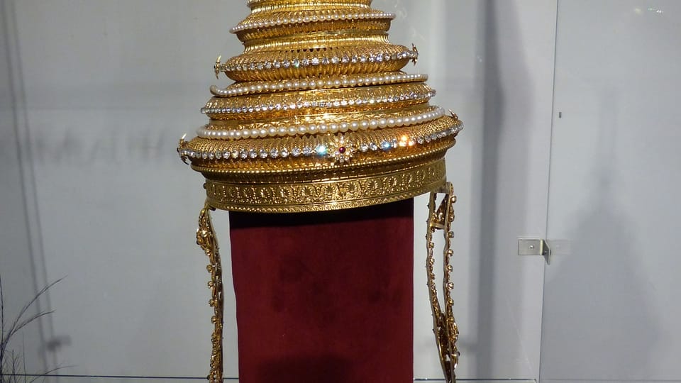 Koruna siamské královské dynastie,  foto: Klára Stejskalová