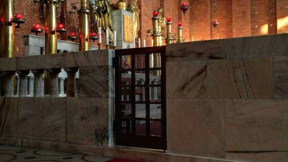 Kostel Nejsvětějšího srdce Páně na náměstí Jiřího z Poděbrad, foto: Štěpánka Budková Kostel Nejsvětějšího srdce Páně na náměstí Jiřího z Poděbrad, foto: Štěpánka Budková