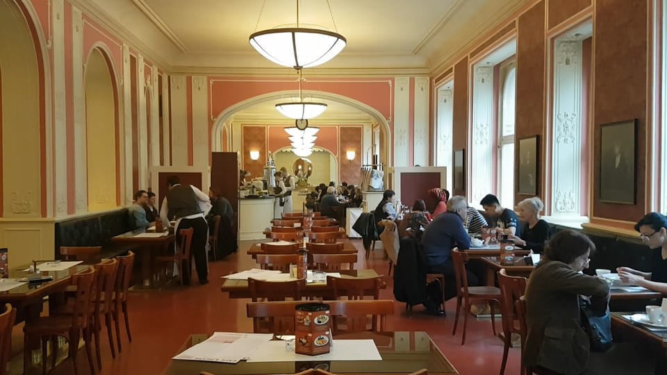 Café Louvre, foto: Ondřej Tomšů Café Louvre, foto: Ondřej Tomšů