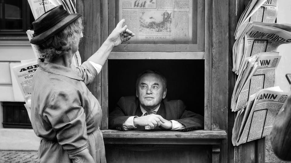 Nabarvené ptáče, foto: ČT Nabarvené ptáče, foto: ČT