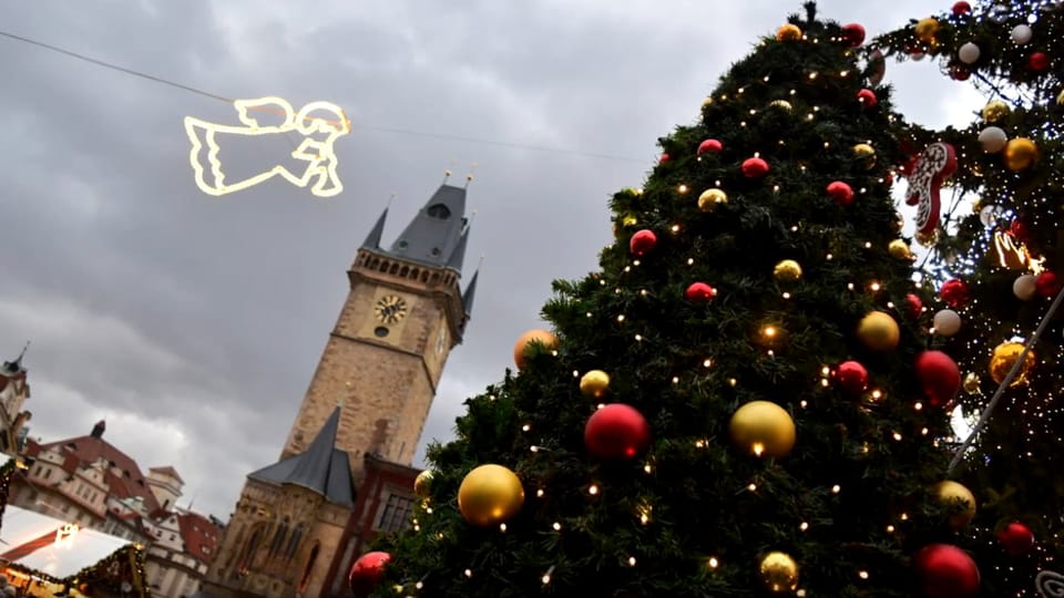 Vánoční strom v Praze na Staroměstském náměstí,  foto: Ondřej Tomšů