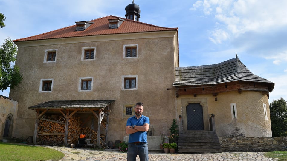 Tvrz Malešov, foto: Ondřej Tomšů Tvrz Malešov, foto: Ondřej Tomšů
