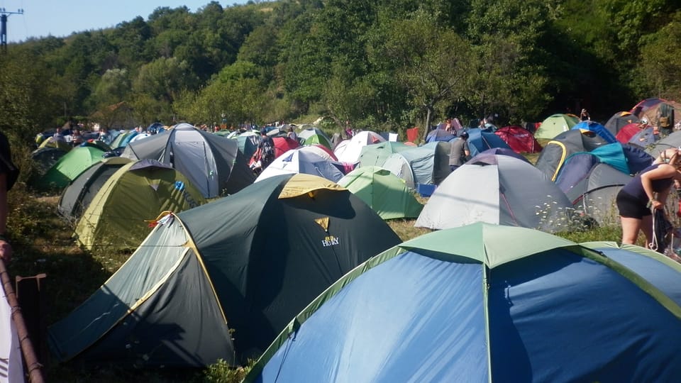 Stany,  všude stany,  foto: Zdeňka Kuchyňová