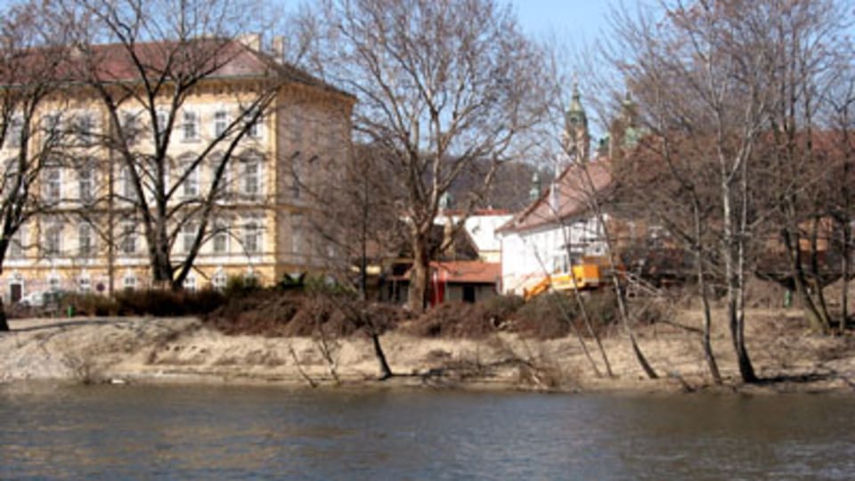 Úprava vltavských břehů, foto: autor Úprava vltavských břehů, foto: autor