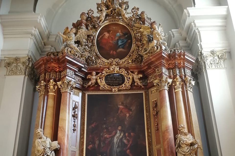 Kostel sv. Jana Nepomuckého na Hradčanech | Foto: Štěpánka Budková, Radio Prague International Kostel sv. Jana Nepomuckého na Hradčanech | Foto: Štěpánka Budková, Radio Prague International