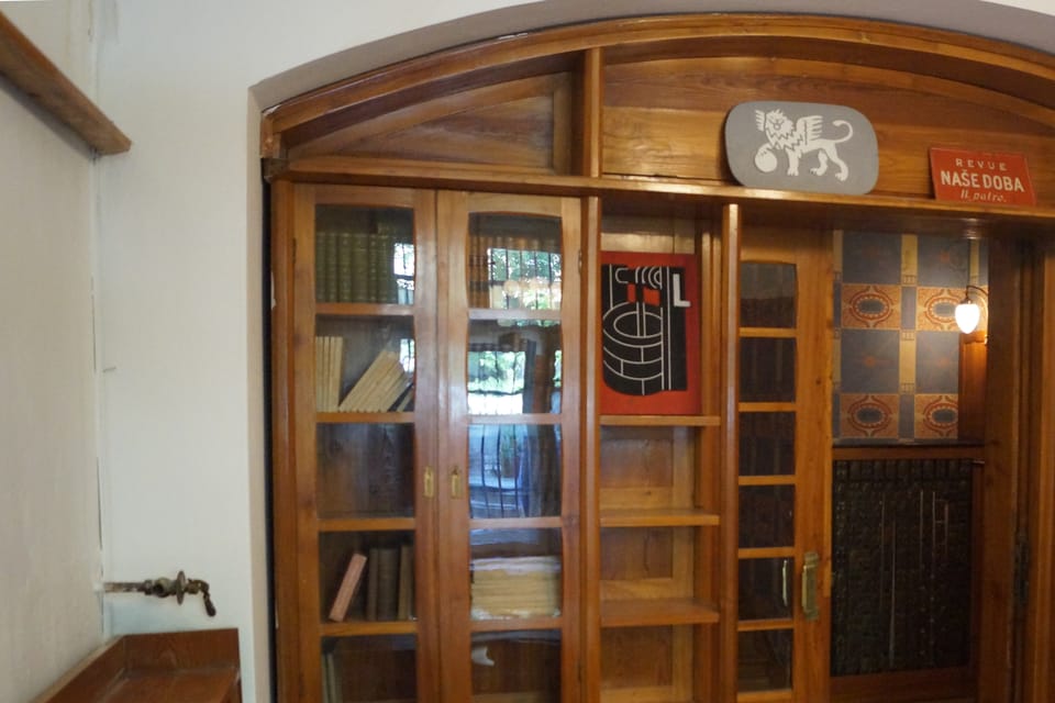 Písárnička, uprostřed je vidět logo Laichterova nakladatelství | Foto: Radio Prague International Písárnička, uprostřed je vidět logo Laichterova nakladatelství | Foto: Radio Prague International
