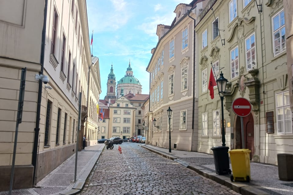 Malebná Sněmovní ulice v podhradí | Foto: Lenka Žižková, Radio Prague International Malebná Sněmovní ulice v podhradí | Foto: Lenka Žižková, Radio Prague International