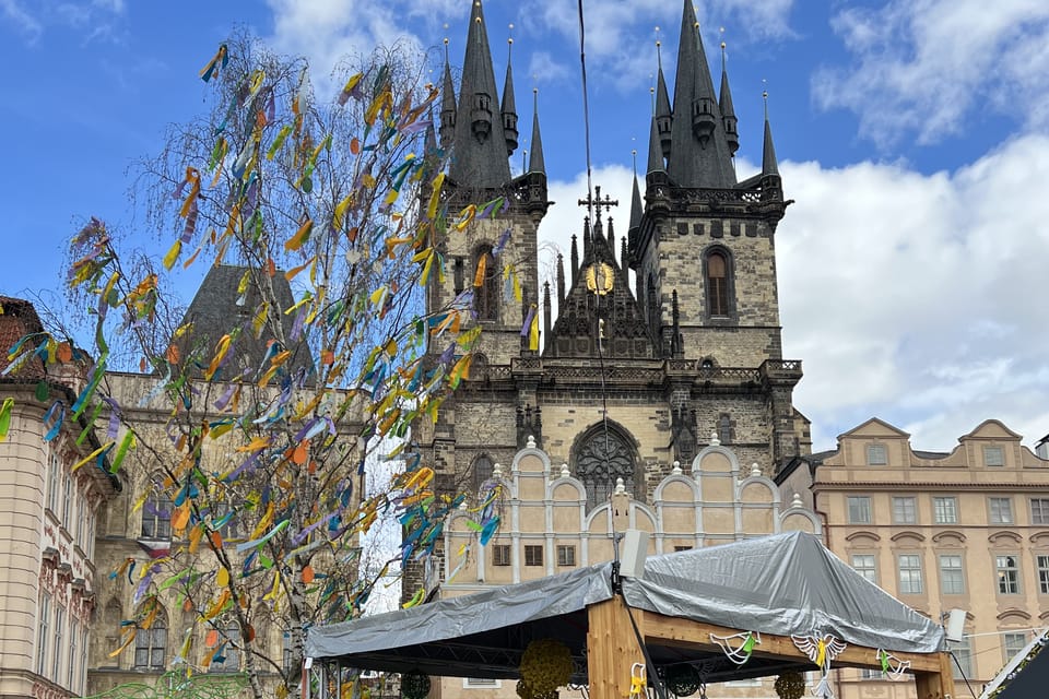 Velikonoční trhy na Staroměstském náměstí | Foto: Kateřina Ayzpurvit, Radio Prague International Velikonoční trhy na Staroměstském náměstí | Foto: Kateřina Ayzpurvit, Radio Prague International
