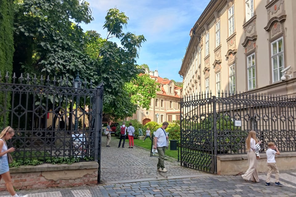 Vchod do zahrad Pražského hradu | Foto: Lenka Žižková,  Radio Prague International