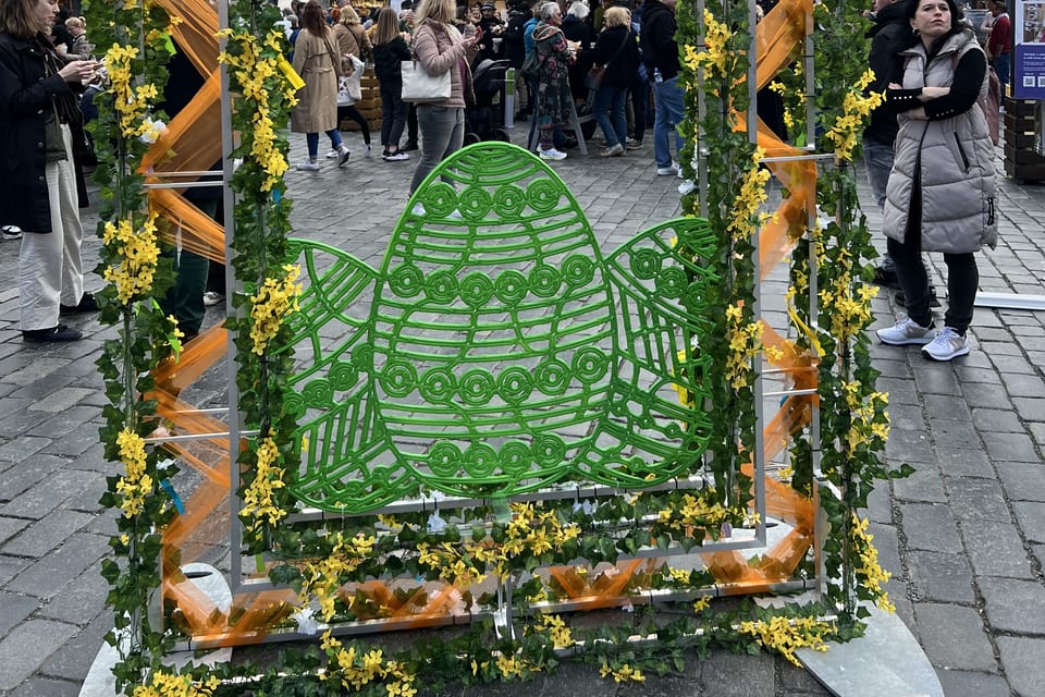 Velikonoční trhy na Staroměstském náměstí | Foto: Kateřina Ayzpurvit, Radio Prague International Velikonoční trhy na Staroměstském náměstí | Foto: Kateřina Ayzpurvit, Radio Prague International