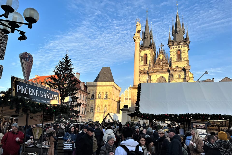 Adventní trhy na Staroměstském náměstí v Praze | Foto: Kateřina Ayzpurvit,  Radio Prague International