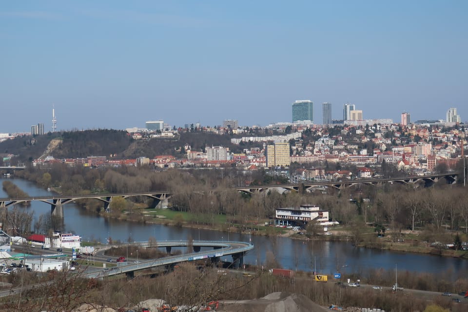 Vyhlídka v Chuchelském háji, foto: Štěpánka Budková Vyhlídka v Chuchelském háji, foto: Štěpánka Budková