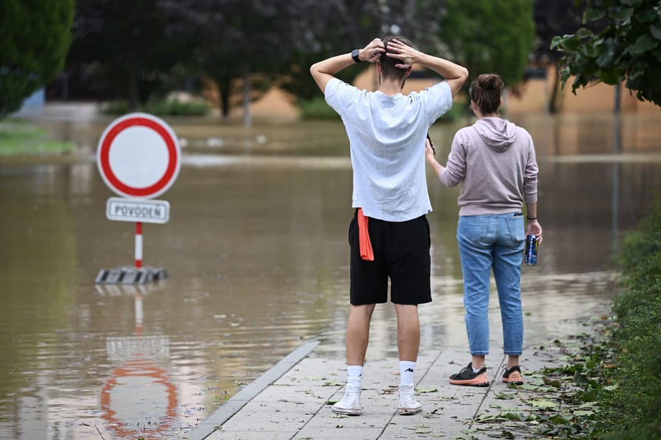 Více než stoletá voda se prohnala sídlištěm Opavy Kateřinky | Foto: René Volfík,  iROZHLAS.cz