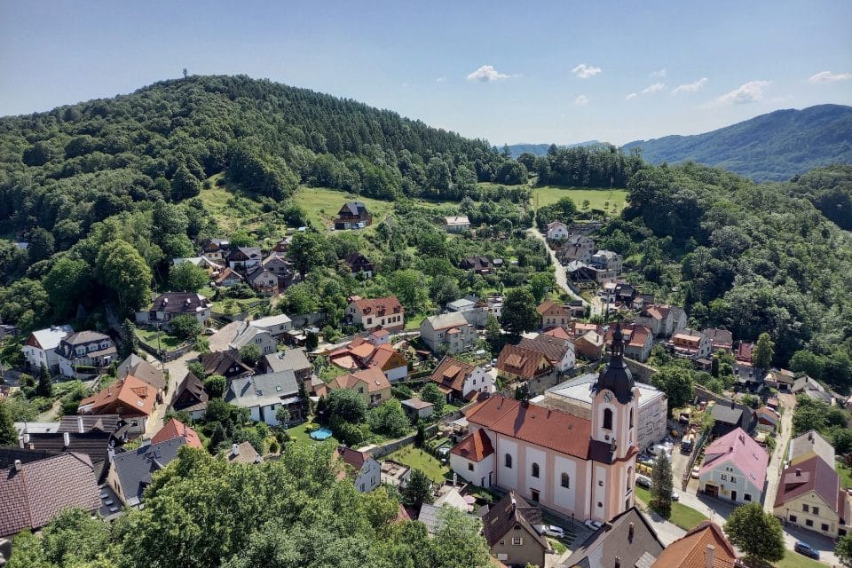 Výhled z Trúby na město Štramberk a Bílou horu | Foto: Petra Štrymplová, Radio Prague International Výhled z Trúby na město Štramberk a Bílou horu | Foto: Petra Štrymplová, Radio Prague International