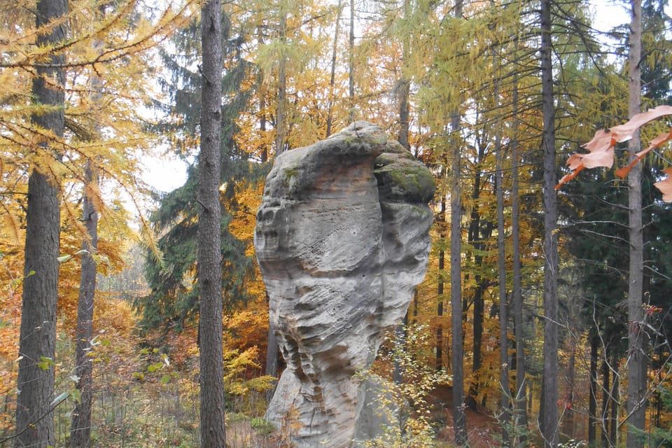Besedické skály - věž Sokolík (Hodánka), foto: Magdalena Kašubová Besedické skály - věž Sokolík (Hodánka), foto: Magdalena Kašubová