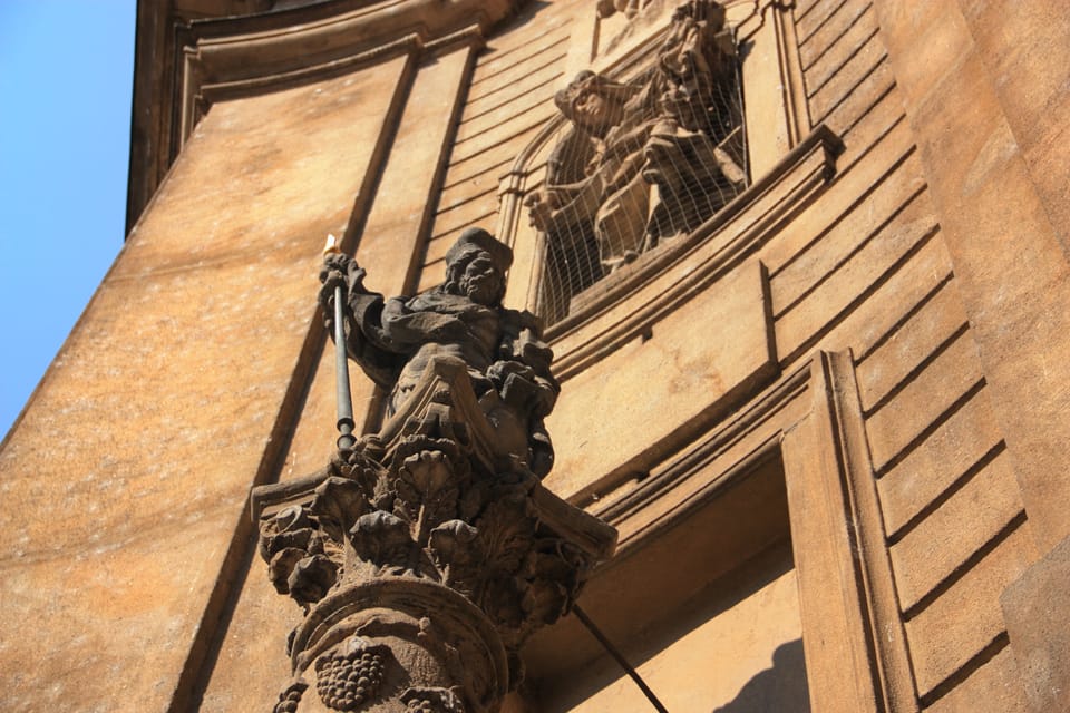 Viniční sloup je dílem Jana Jiřího Bendla z roku 1676 | Foto: Barbora Němcová, Radio Prague International Viniční sloup je dílem Jana Jiřího Bendla z roku 1676 | Foto: Barbora Němcová, Radio Prague International