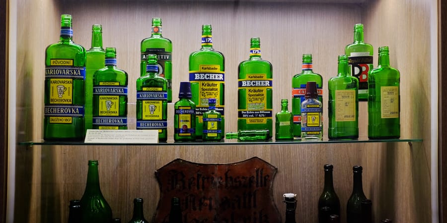 Miloš Zeman Becherovka : Becherovka Definition And ...